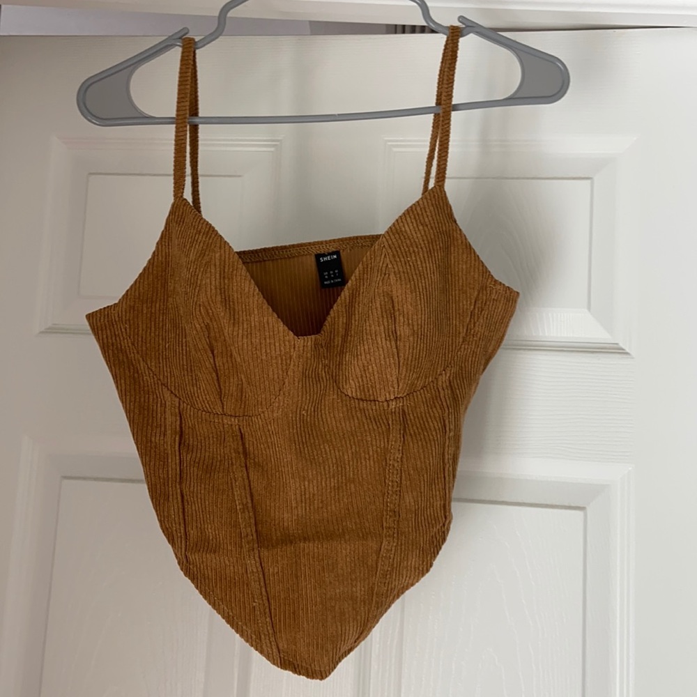 Crop top